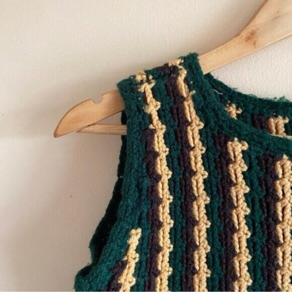 Hand Made Crochet Yellow Sweater Vest Size Small Stripped Retro 70s Groovy - Picture 4 of 8